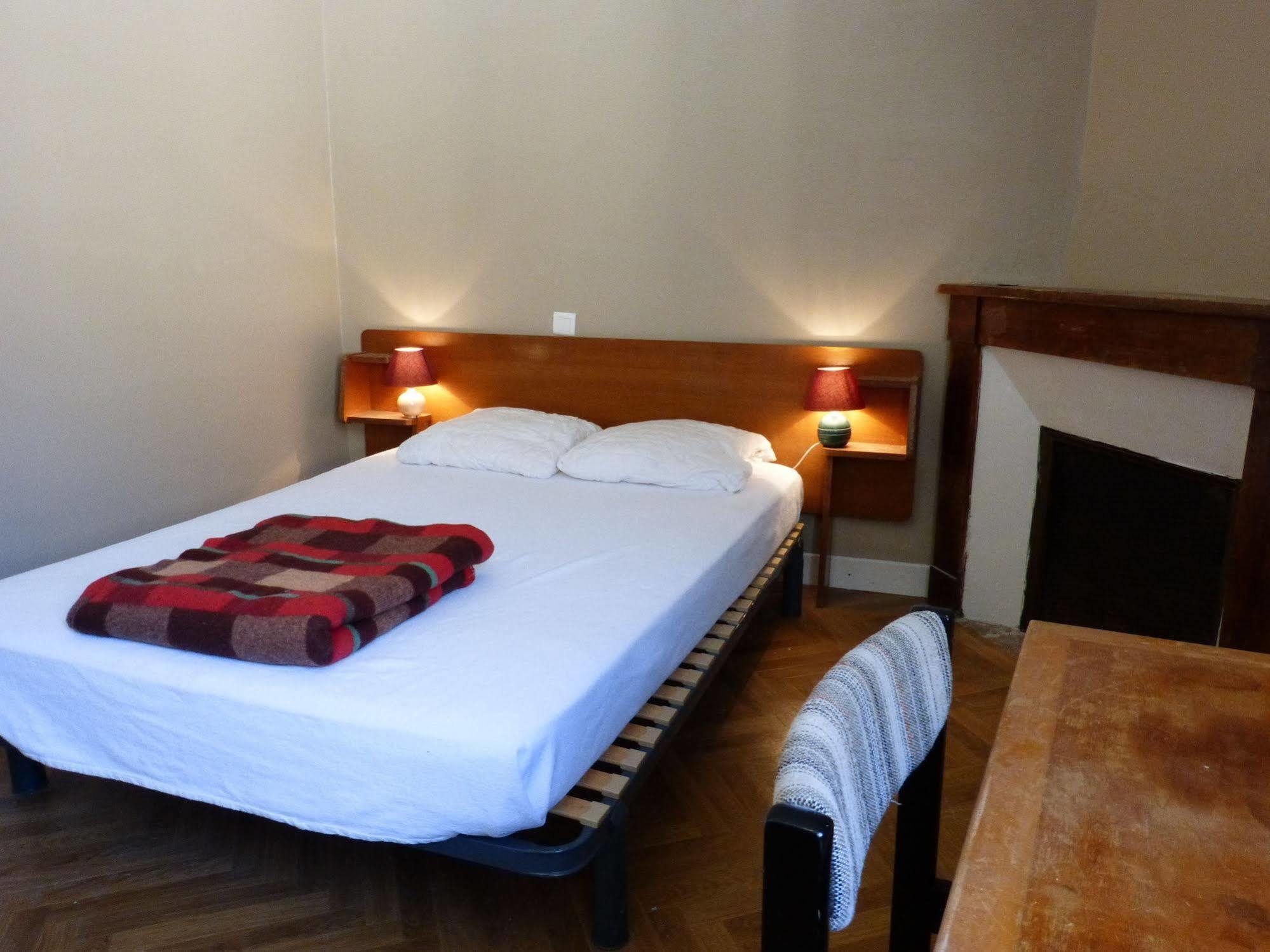 Le Refuge Du Cele Hotel Cabrerets Eksteriør billede